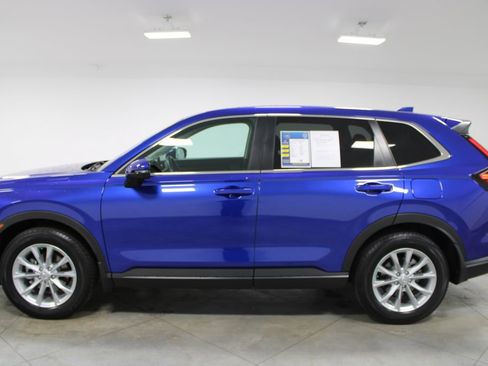 Used 2025 Honda CR-V EX-L image 6
