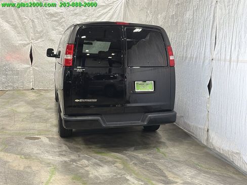 Used 2019 Chevrolet Express 2500 LS w/ Driver Convenience Package RWD image 27