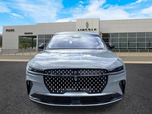 New 2026 Lincoln Nautilus Premier AWD/4WD image 8