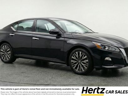 Used 2025 Nissan Altima 2.5 SV