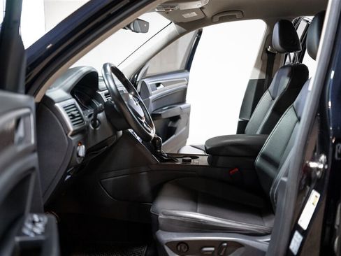 Used 2019 Volkswagen Atlas SE w/ Towing Package AWD/4WD image 30