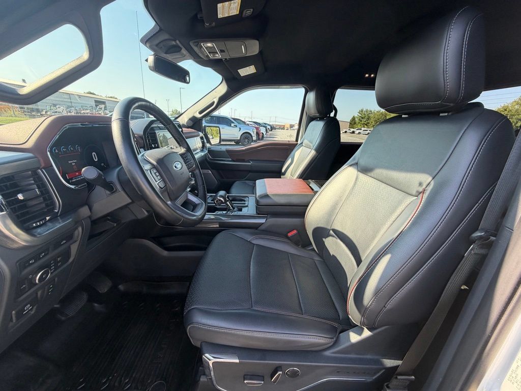 Used 2021 Ford F150 Lariat AWD/4WD image 2