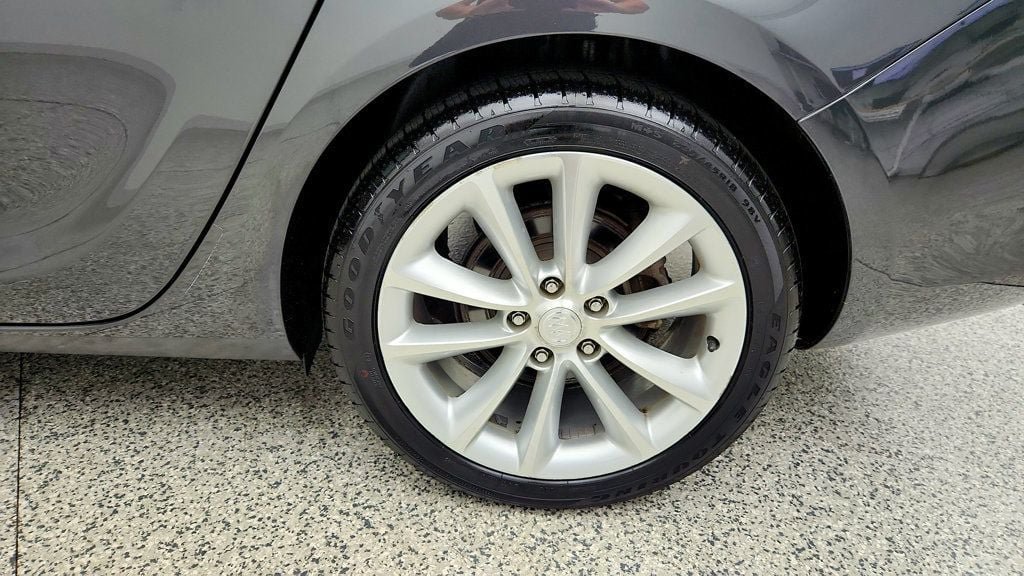 Used 2015 Buick Verano w/ Comfort Package FWD image 9