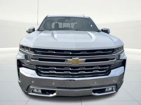 Used 2021 Chevrolet Silverado 1500 LTZ w/ Z71 Off-Road Package image 8