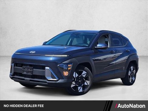 Used 2025 Hyundai Kona SEL FWD image 1