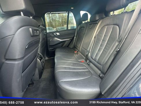 Used 2019 BMW X5 xDrive50i w/ M Sport Package AWD/4WD image 23