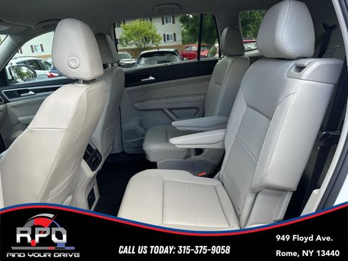 Used 2023 Volkswagen Atlas SE AWD/4WD image 27