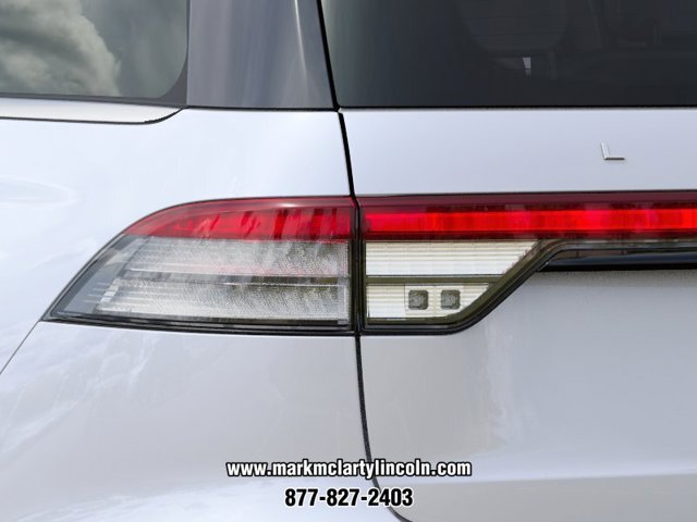 New 2027 Lincoln Aviator AWD image 23