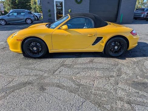 Used 2005 Porsche Boxster RWD image 4