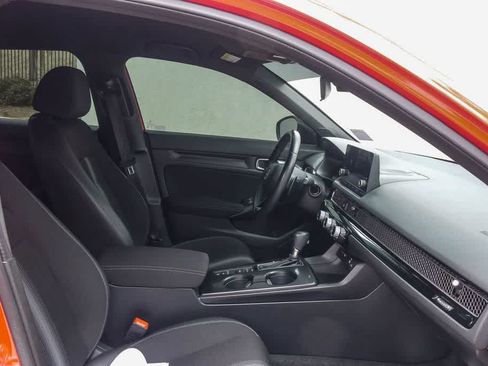 Used 2023 Honda Civic Sport image 15