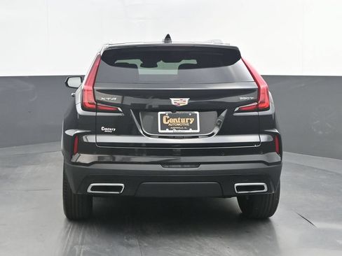 Used 2024 Cadillac XT4 Premium Luxury FWD image 6