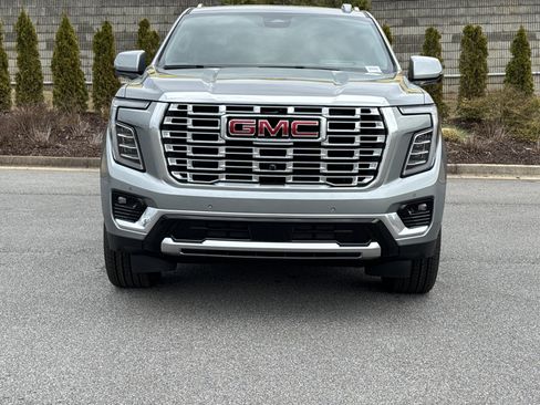 New 2026 GMC Yukon XL Denali w/ Advanced Technology Package image 3