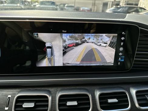 Used 2022 Mercedes-Benz GLS 450 4MATIC image 24
