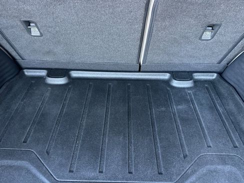 Used 2024 Honda HR-V EX-L image 15