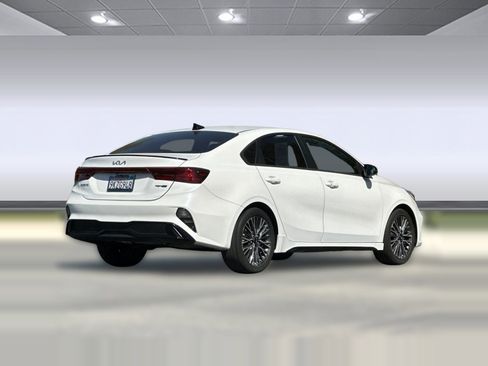 Used 2024 Kia Forte GT-Line image 8