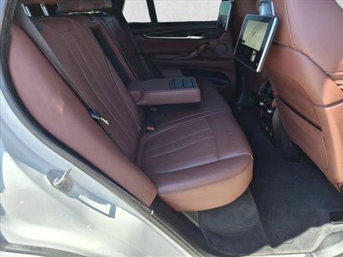 Used 2017 BMW X5 M AWD/4WD image 21