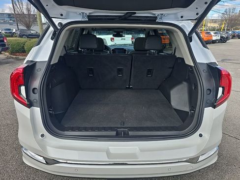 Used 2023 GMC Terrain Denali w/ Denali Premium Package image 21