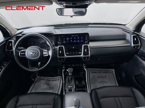 Used 2021 Kia Sorento SX AWD/4WD image 12