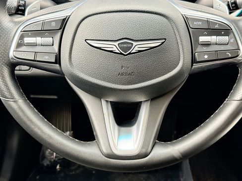 Used 2025 Genesis G70 2.5T AWD/4WD image 20
