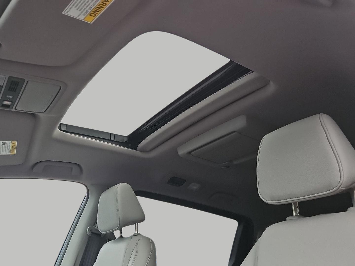 Used 2024 Honda Odyssey Touring image 29
