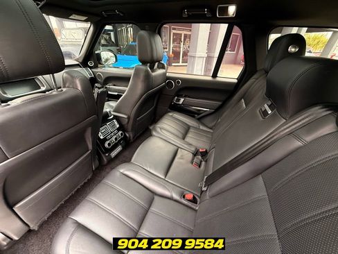 Used 2017 Land Rover Range Rover Supercharged AWD/4WD image 32