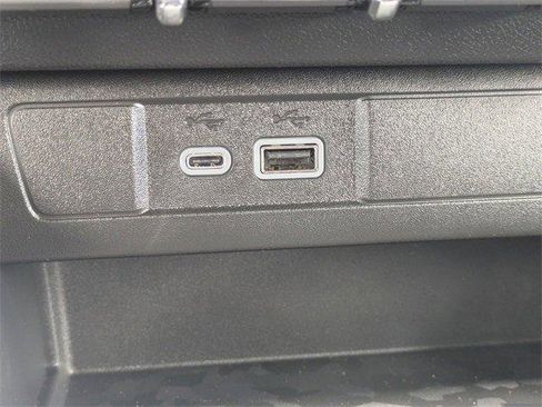 New 2025 GMC Canyon Elevation w/ Convenience Package image 25