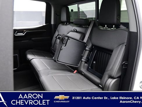 New 2026 Chevrolet Silverado 1500 RST w/ Convenience Package II AWD/4WD image 17