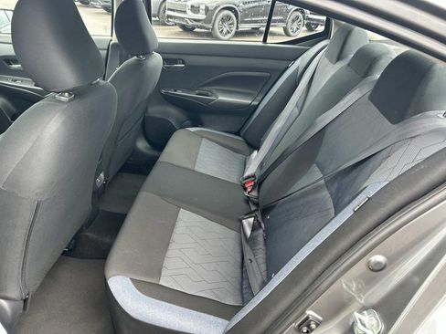 Used 2025 Nissan Versa SV FWD image 22