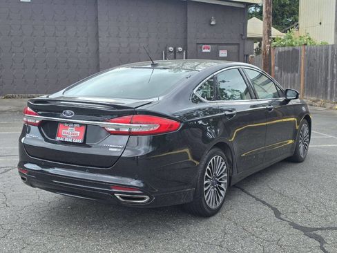 Used 2018 Ford Fusion Titanium AWD/4WD image 5