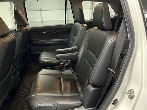 Used 2020 Honda Pilot Elite image 25