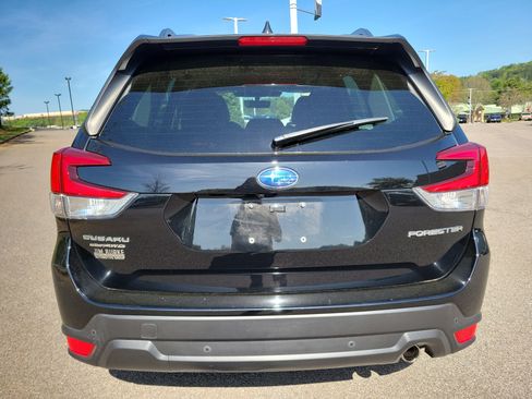 Used 2024 Subaru Forester Limited AWD/4WD image 4