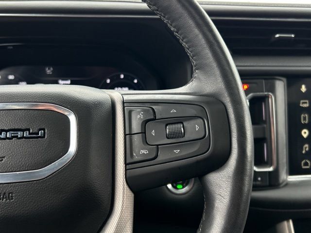Certified 2023 GMC Yukon XL Denali w/ Advanced Technology Package AWD/4WD image 47