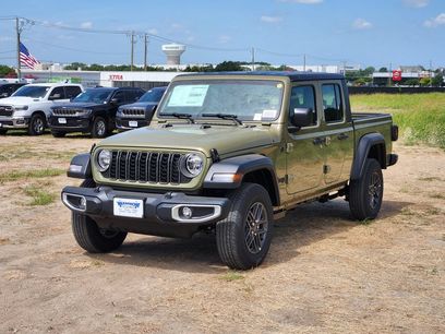 New 2026 Jeep Gladiator Sport