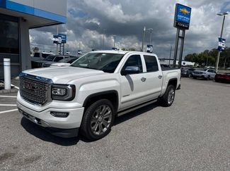 Used 2017 GMC Sierra 1500 Denali w/ Denali Ultimate Package AWD/4WD video 1