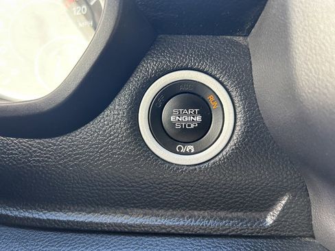 Used 2022 RAM 1500 Big Horn image 24