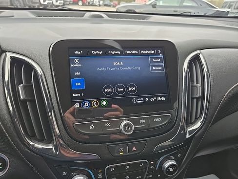 Used 2023 Chevrolet Equinox Premier FWD image 50