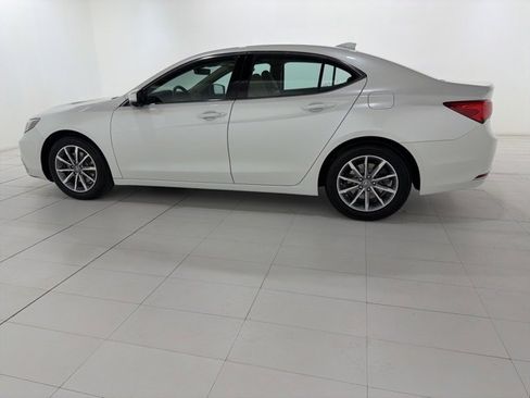 Certified 2020 Acura TLX w/ Technology Package image 2