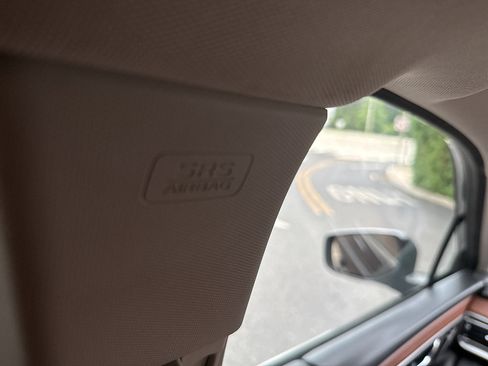 Used 2020 Subaru Outback Touring XT AWD/4WD image 36