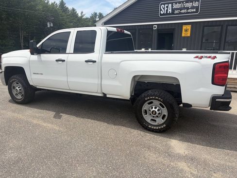 Used 2019 Chevrolet Silverado 2500 W/T AWD/4WD image 4