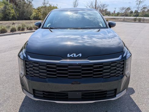 New 2026 Kia Sportage LX FWD image 3