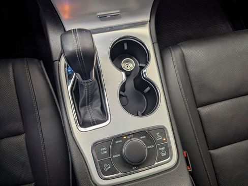 Used 2020 Jeep Grand Cherokee Summit w/ Skid Plate Group image 23