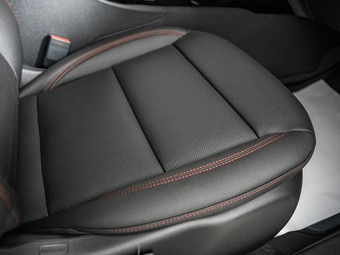 New 2026 Chevrolet Trax RS w/ Driver Confidence Package image 32