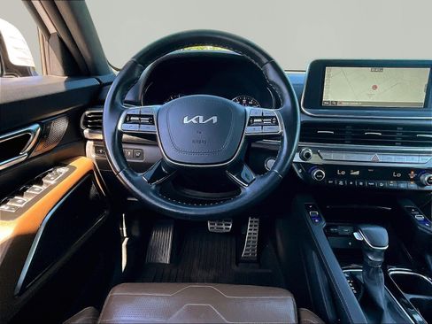 Used 2022 Kia Telluride SX w/ SX Prestige Package AWD/4WD image 8