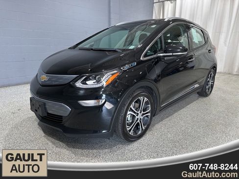 Used 2019 Chevrolet Bolt Premier w/ Infotainment Package image 4