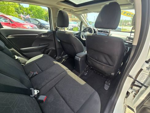 Used 2015 Honda Fit EX image 28