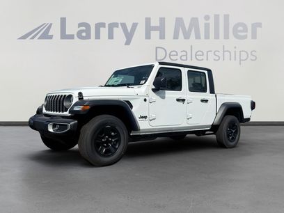 New 2026 Jeep Gladiator Sport