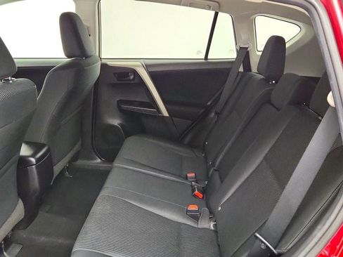 Used 2018 Toyota RAV4 LE w/ All Weather Liner Package AWD/4WD image 19