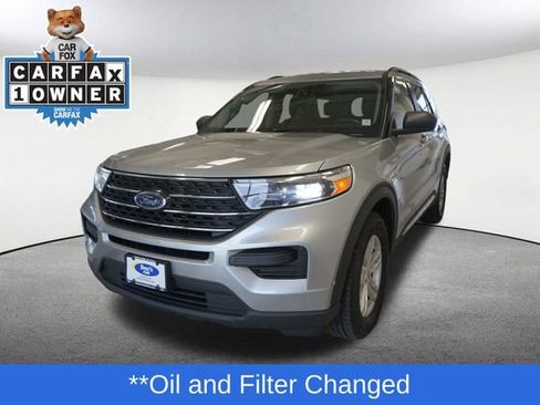 Certified 2022 Ford Explorer XLT image 1