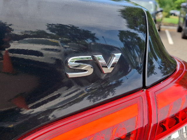 Used 2015 Nissan Sentra SV FWD image 29