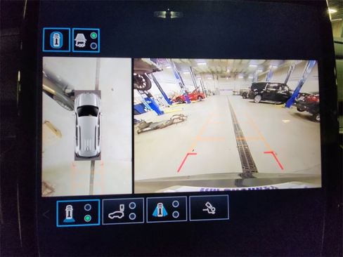 Certified 2024 GMC Acadia AT4 w/ LPO, Floor Liner Package image 18